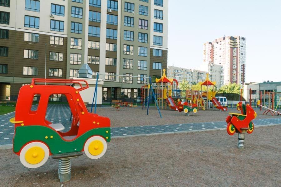 Видовая На 25 Этаже Kyiv Exterior photo